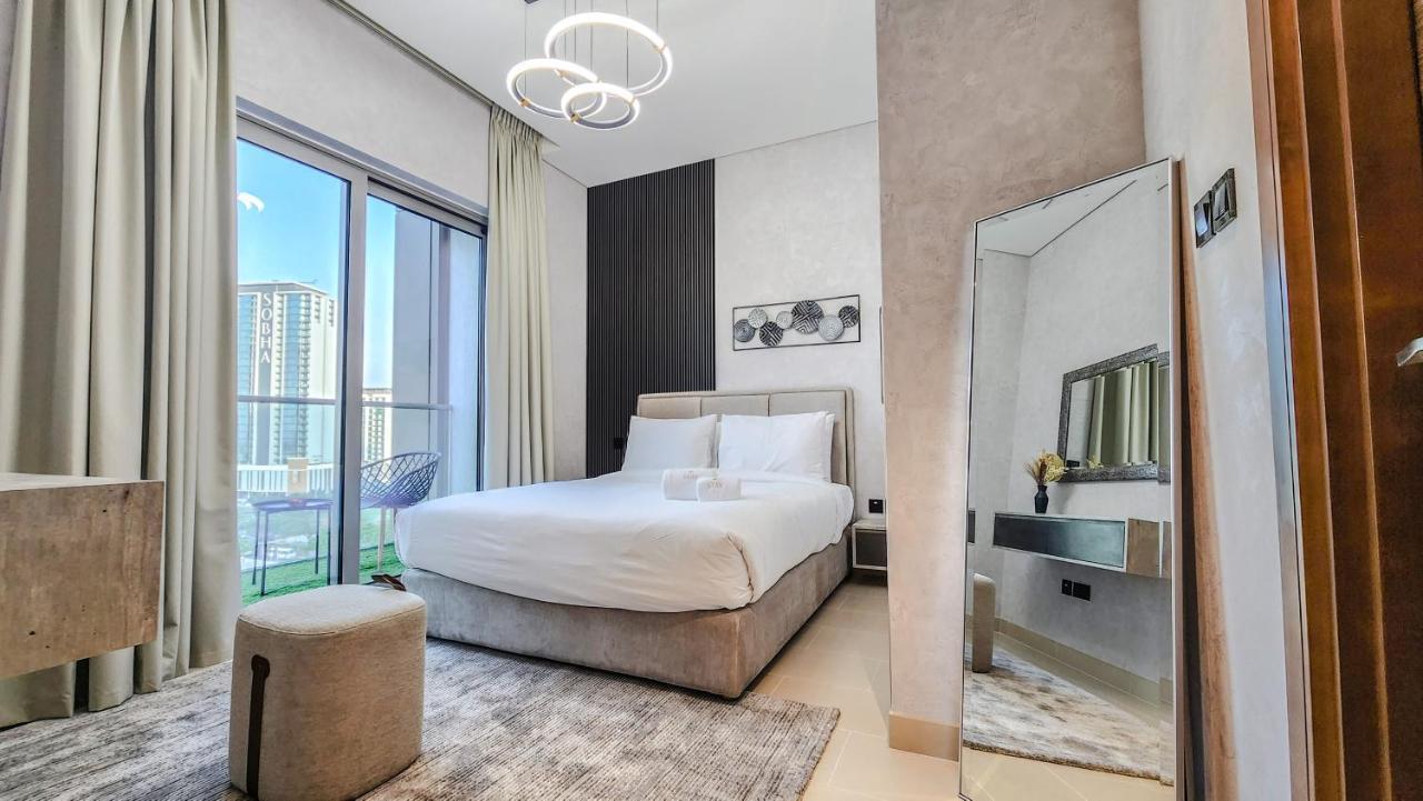 Stay By Latinem Luxury 2Br Holiday Home Cv B601 Near Burj Khalifa Dubai Eksteriør billede